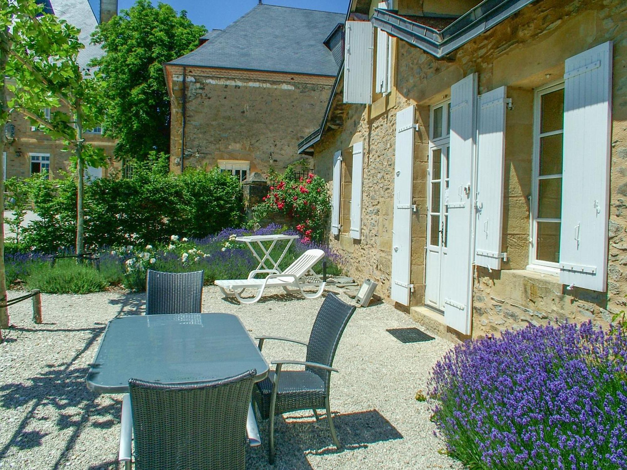 Domaine D'Essendieras Saint-Médard-dʼExcideuil Exteriör bild